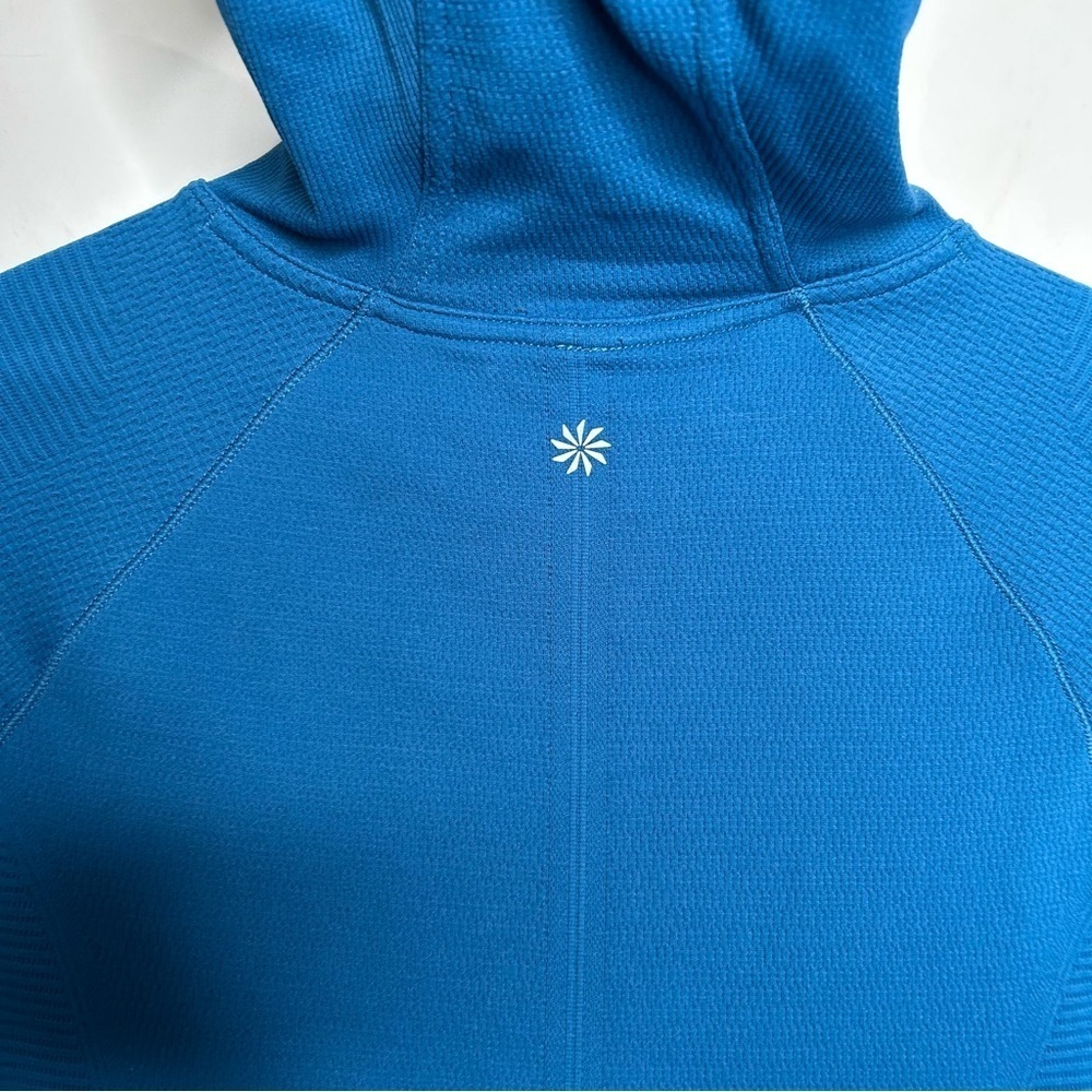 Athleta Blue Women's Sweatshirt - Picture 5 of 6